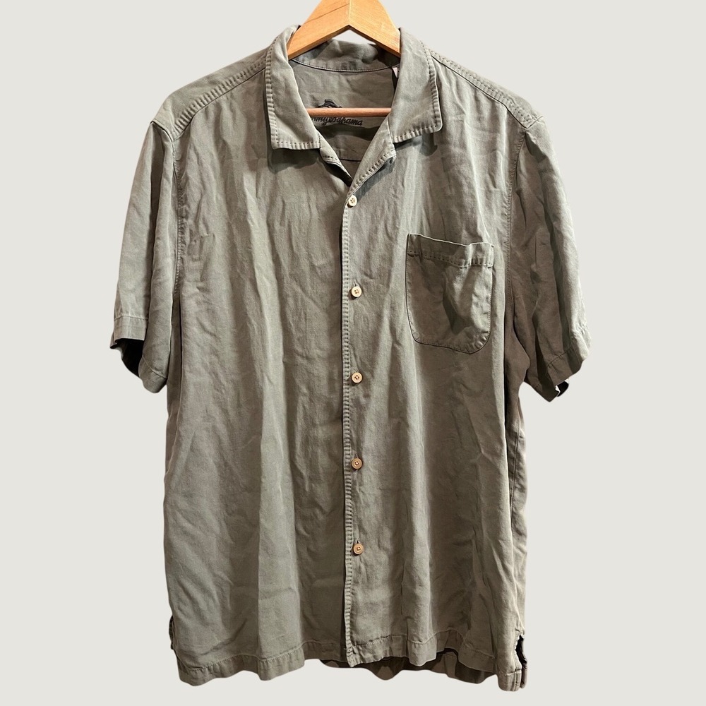 Tommy Bahama Silk Button Up Shirt Mens XL Green Short Sleeve Camp Collar Pocket